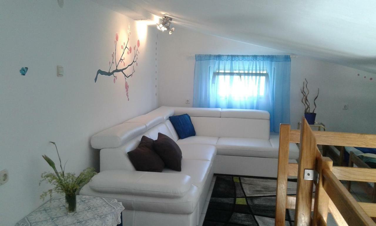 Apartmani Marija Starigrad Paklenica Eksteriør bilde