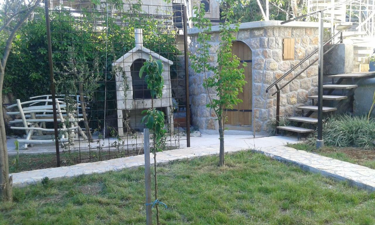 Apartmani Marija Starigrad Paklenica Eksteriør bilde