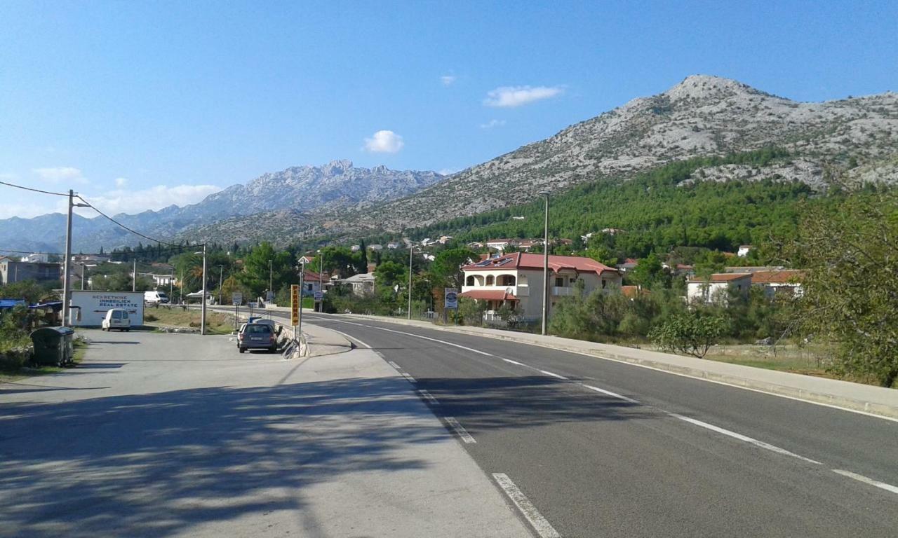 Apartmani Marija Starigrad Paklenica Eksteriør bilde