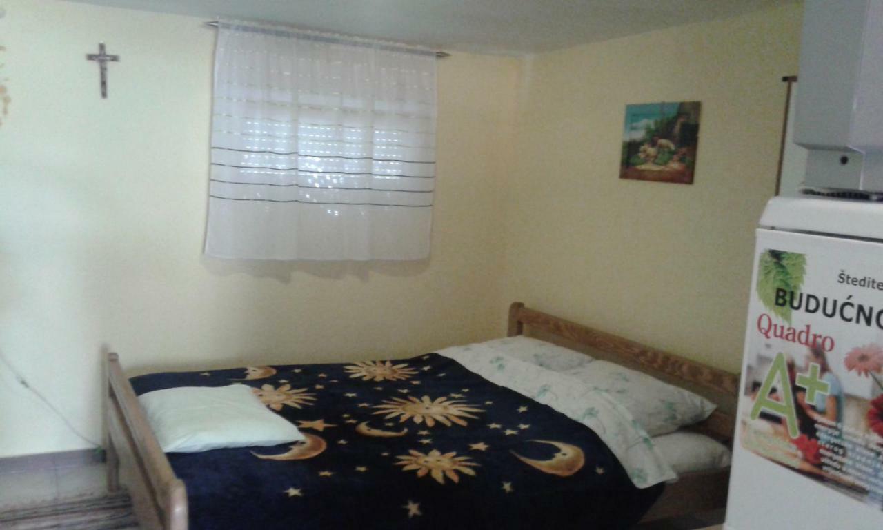 Apartmani Marija Starigrad Paklenica Eksteriør bilde